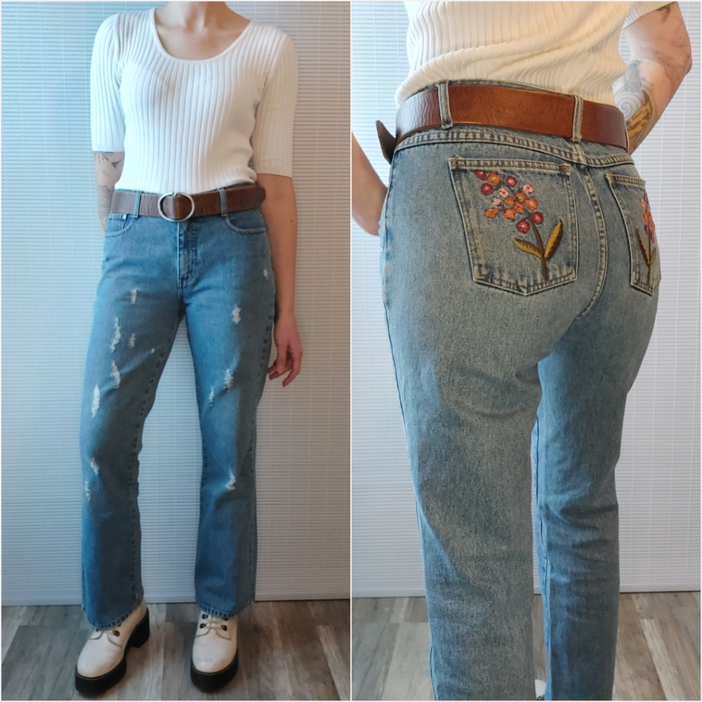Vintage 90s Y2K No Boundaries Embroidered Jeans Flare Leg Mid Rise Size